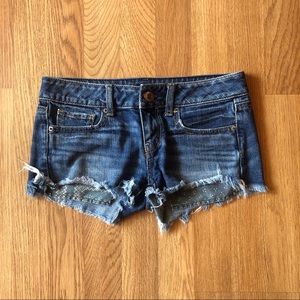 American Eagle Distressed Shorts SZ 0